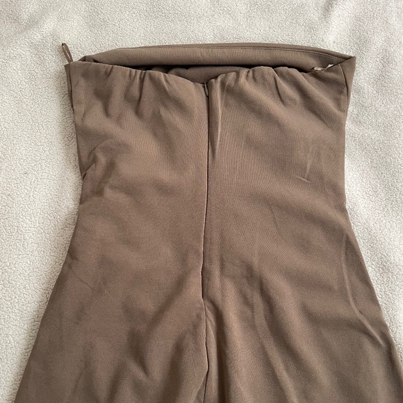 Zara Strapless Mini Dress Taupe/Light Brown - Picture 4 of 8